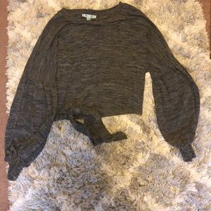 Gray/black sweater